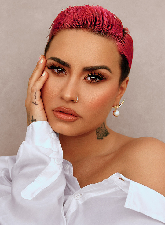 Demi Lovato.