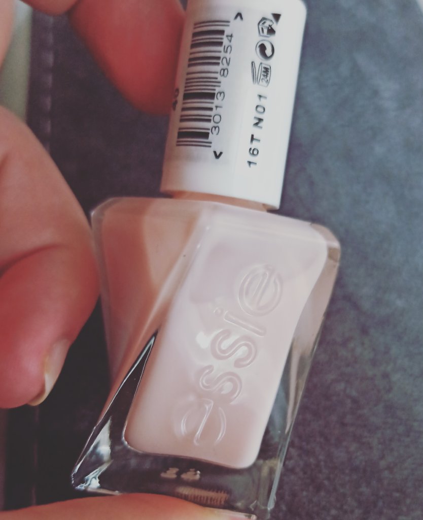 Essie
