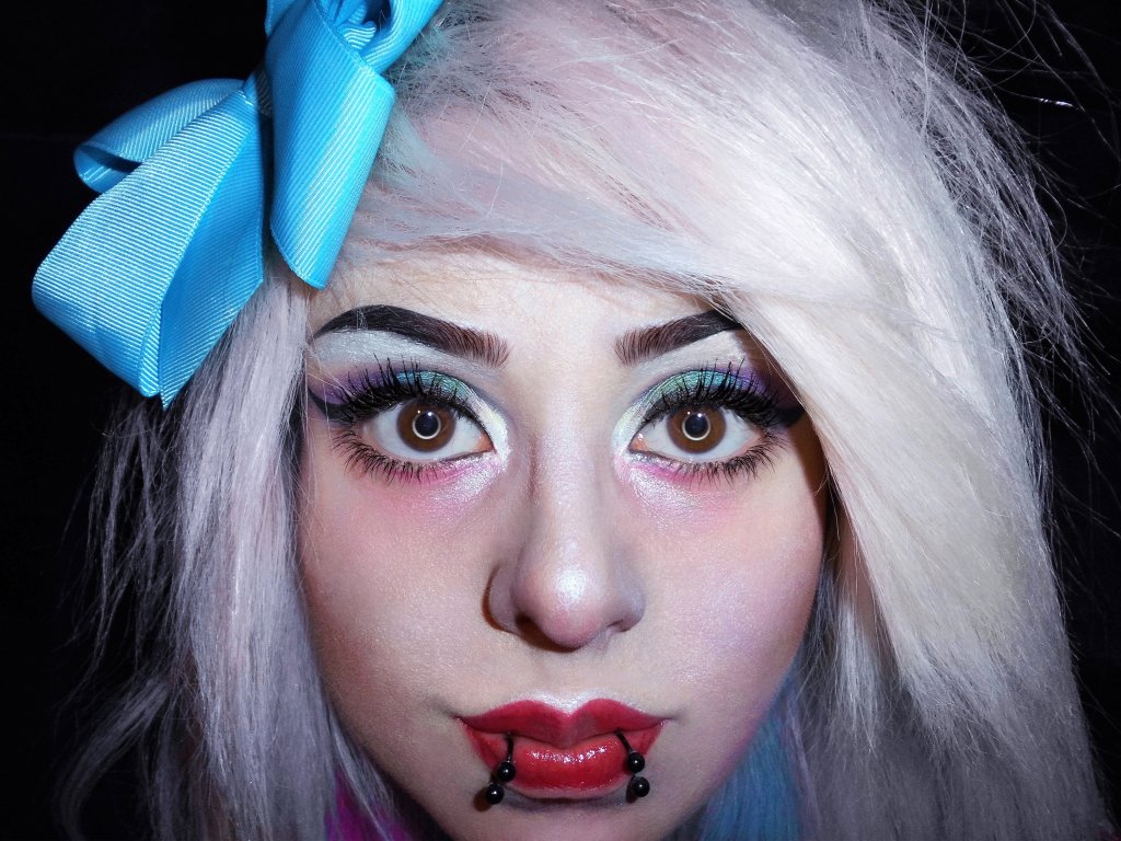 A little bit of colors :3.