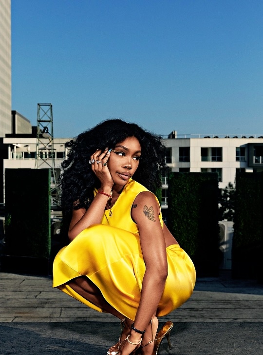SZA,