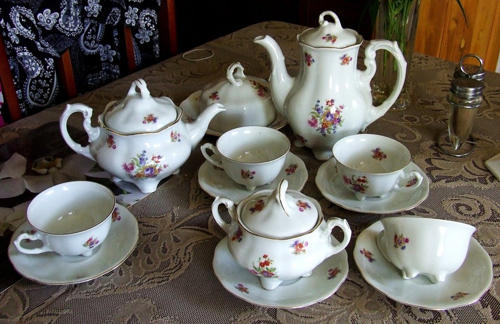 Stara porcelana.