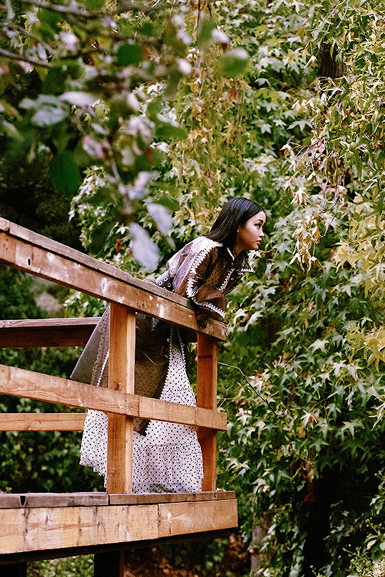 Lana Condor.