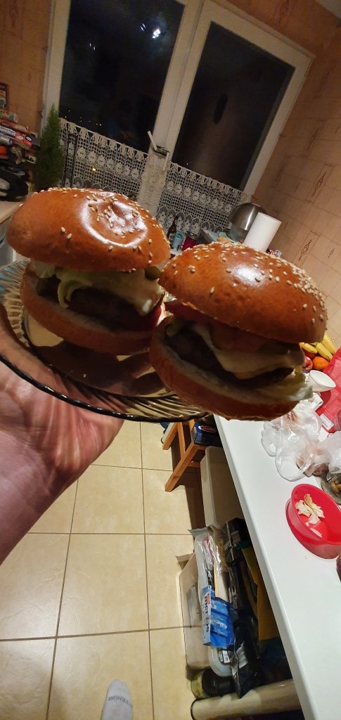 200 - Szefucio