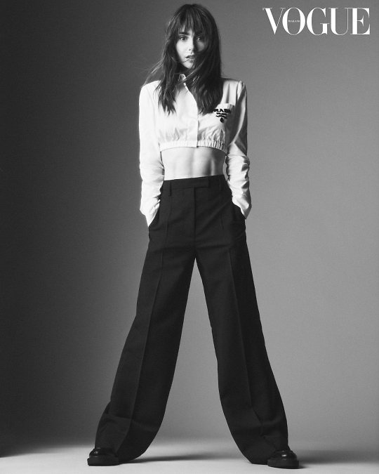Lily Collins.