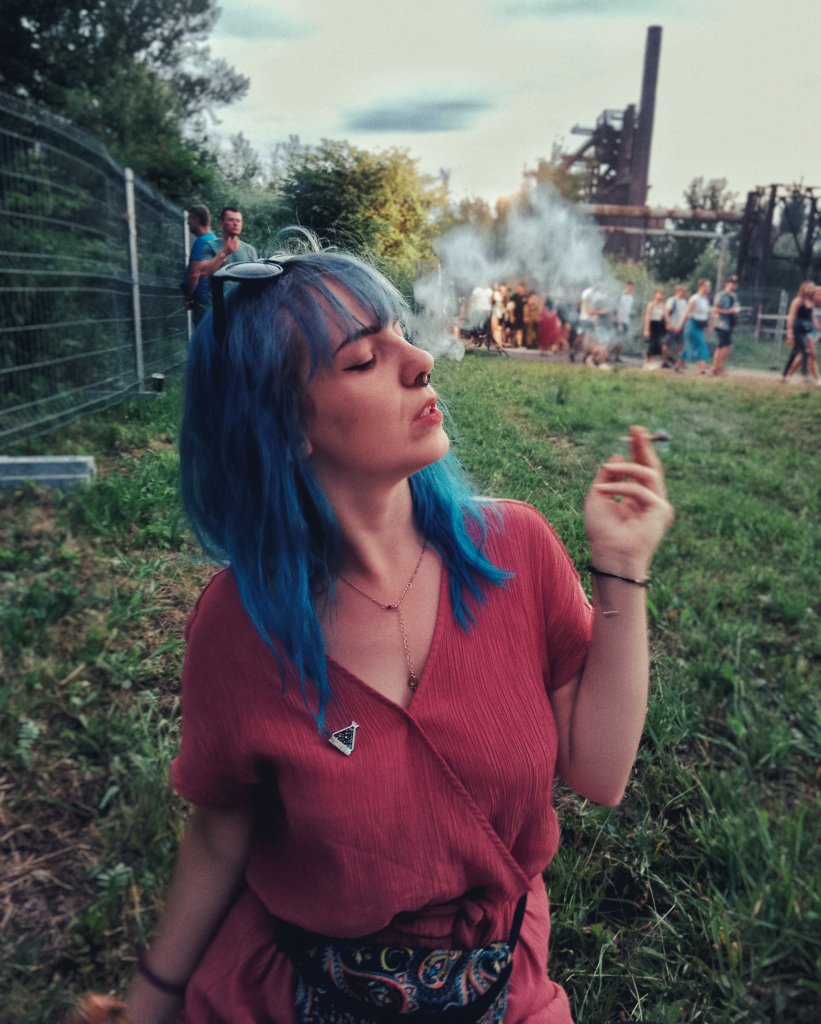 Can't stop smoking about yo