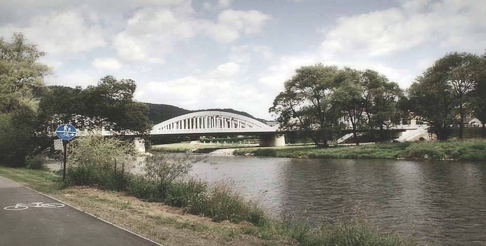 "Na mocie w Avignon."