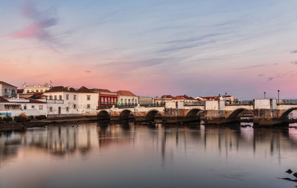 Tavira o zachodzie