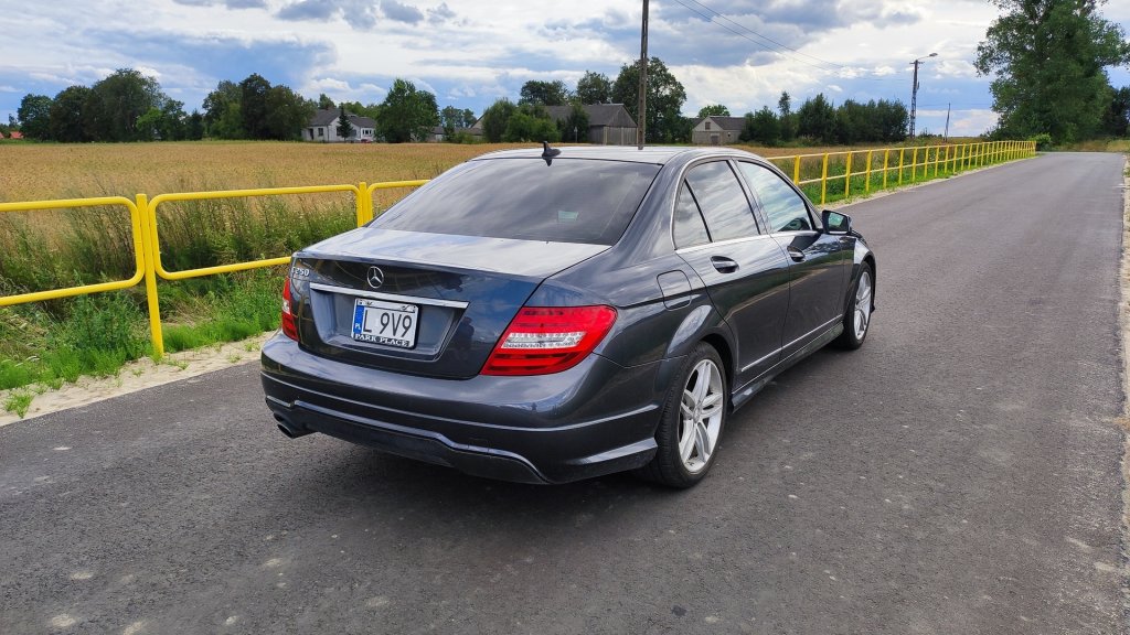 AMG