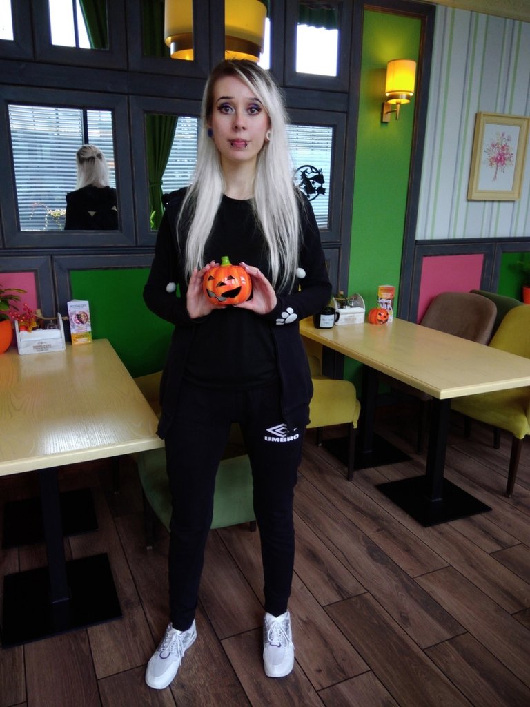 ME & THE PUMPKIN