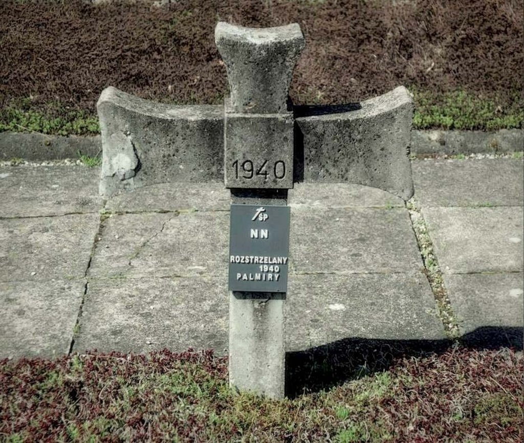 Pod Warszaw.