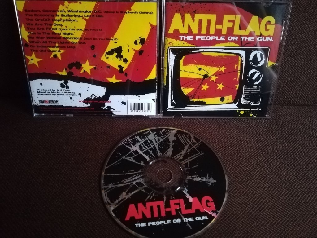 Anti-Flag - The People Of The Gu