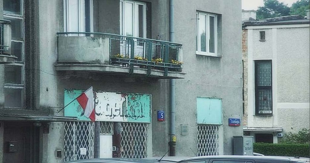 Robotniczo i patriotycznie.