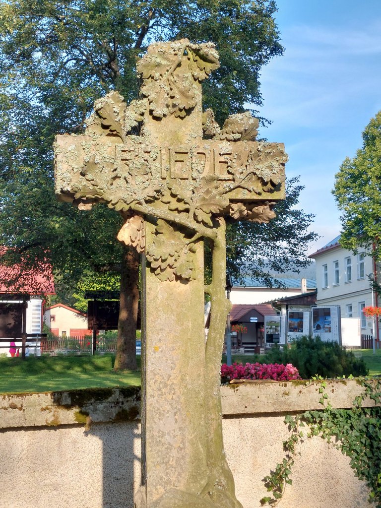cmentarne