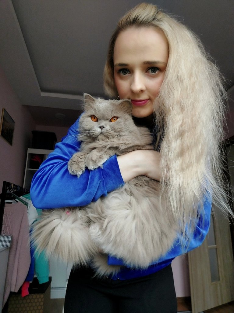 :*