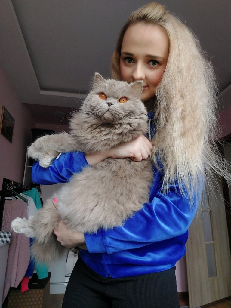 :*