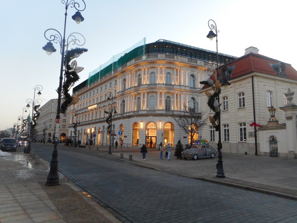 Najmro kocha kradnie szanuje