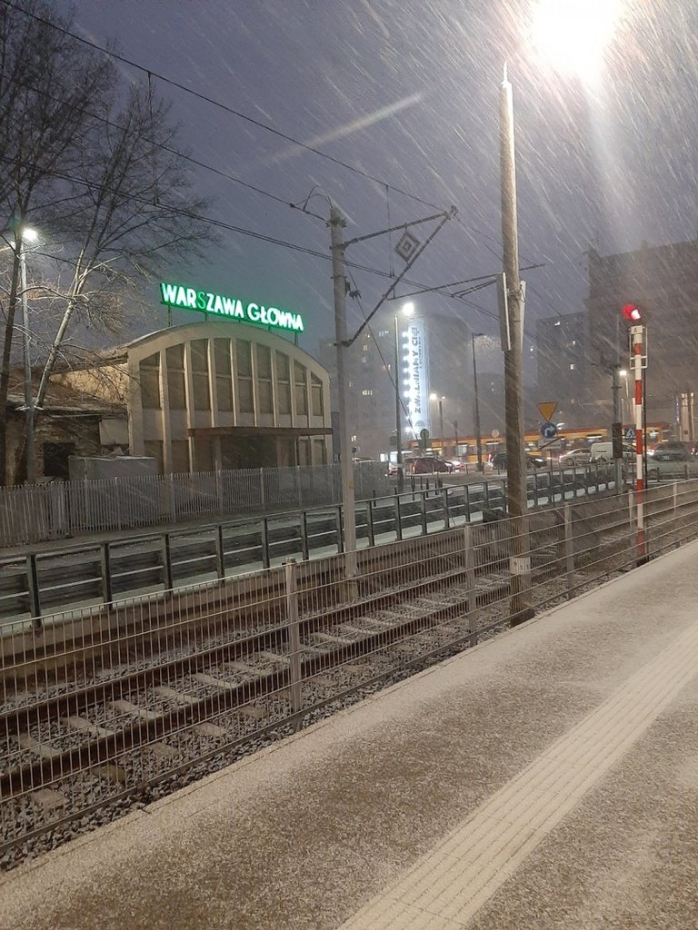 Zima na dworcu