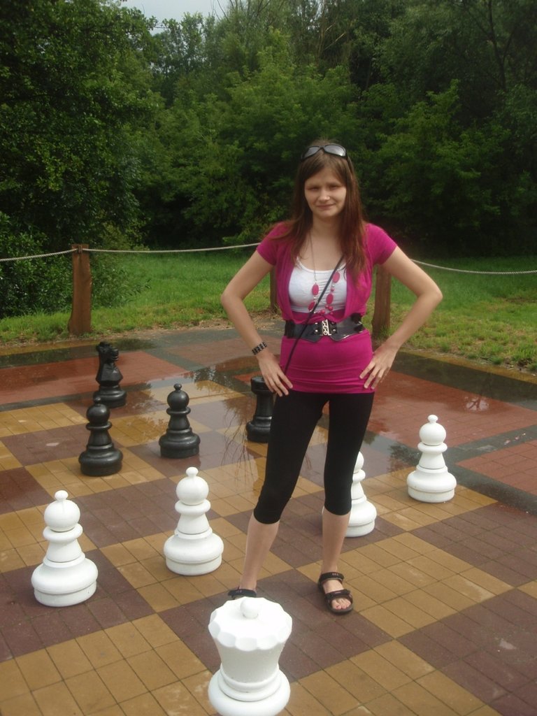 :*