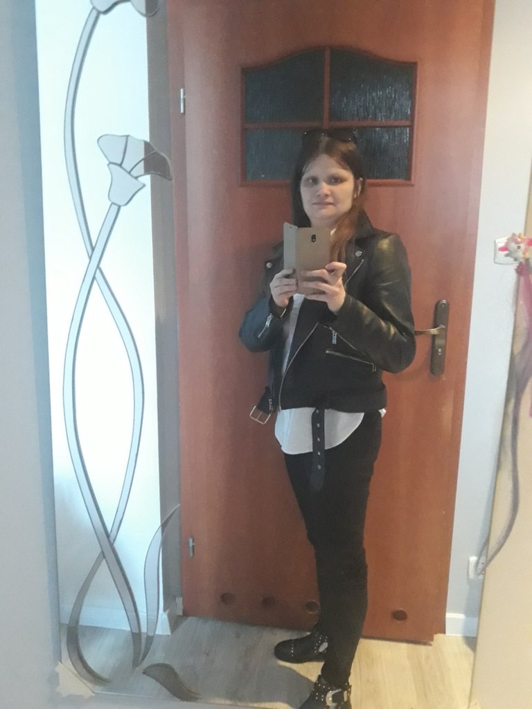 Przed lustrem 