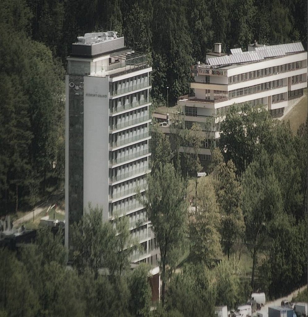 Novum. 