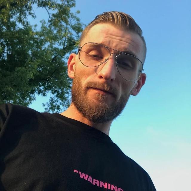 ,